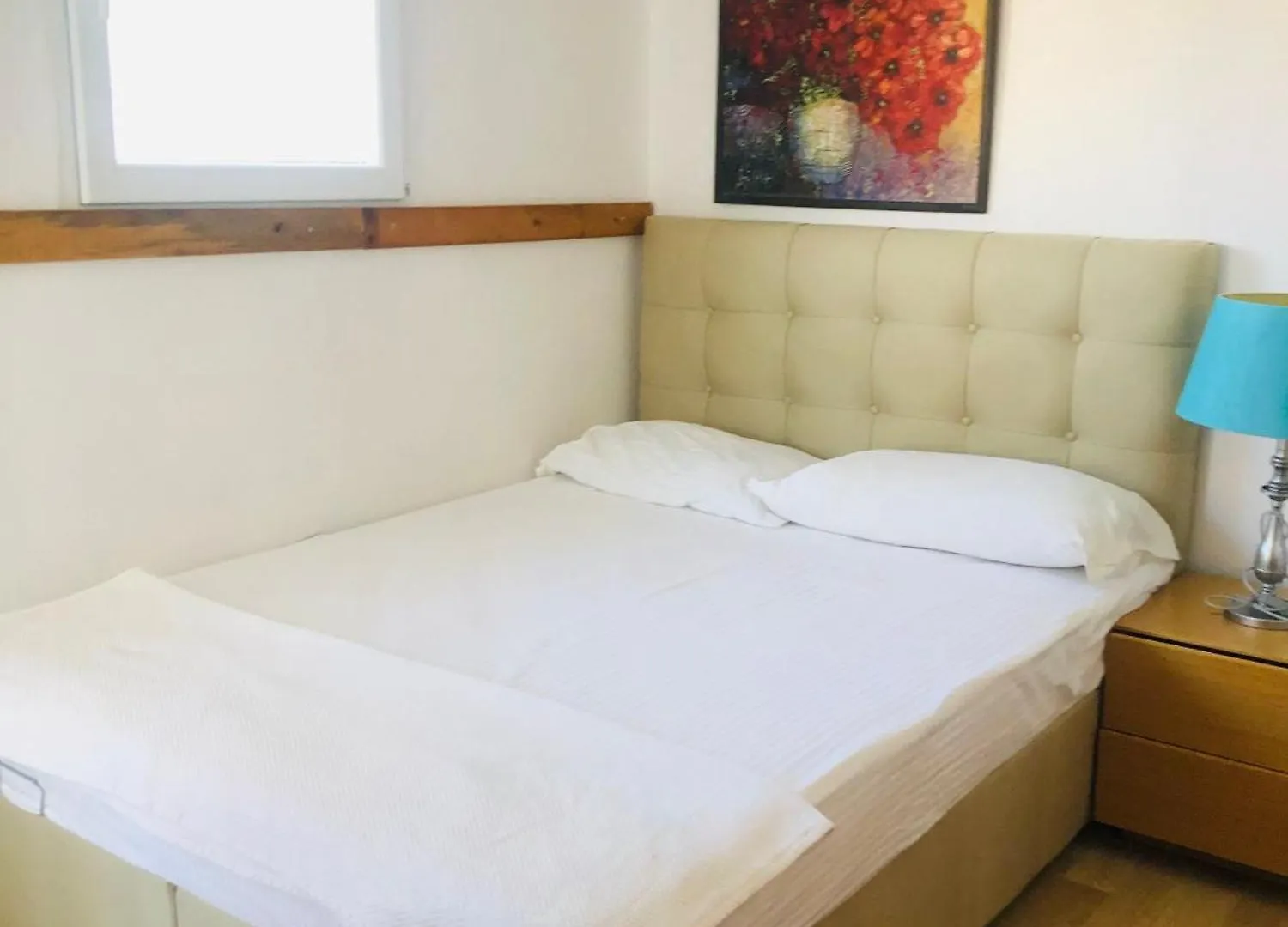 Alacatida Havuzlu Villa Cesme