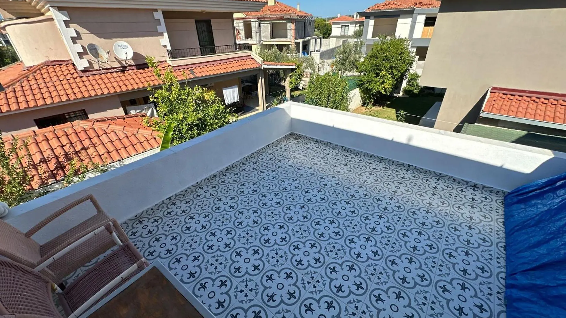 Alacatida Havuzlu Villa Cesme